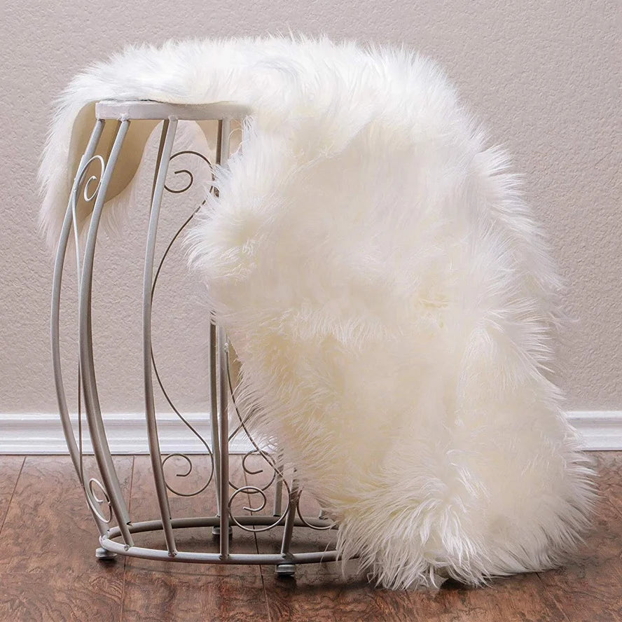 Ultra-Soft Faux Sheepskin Fur Rug – Luxury Accents for Living Rooms & Bedrooms