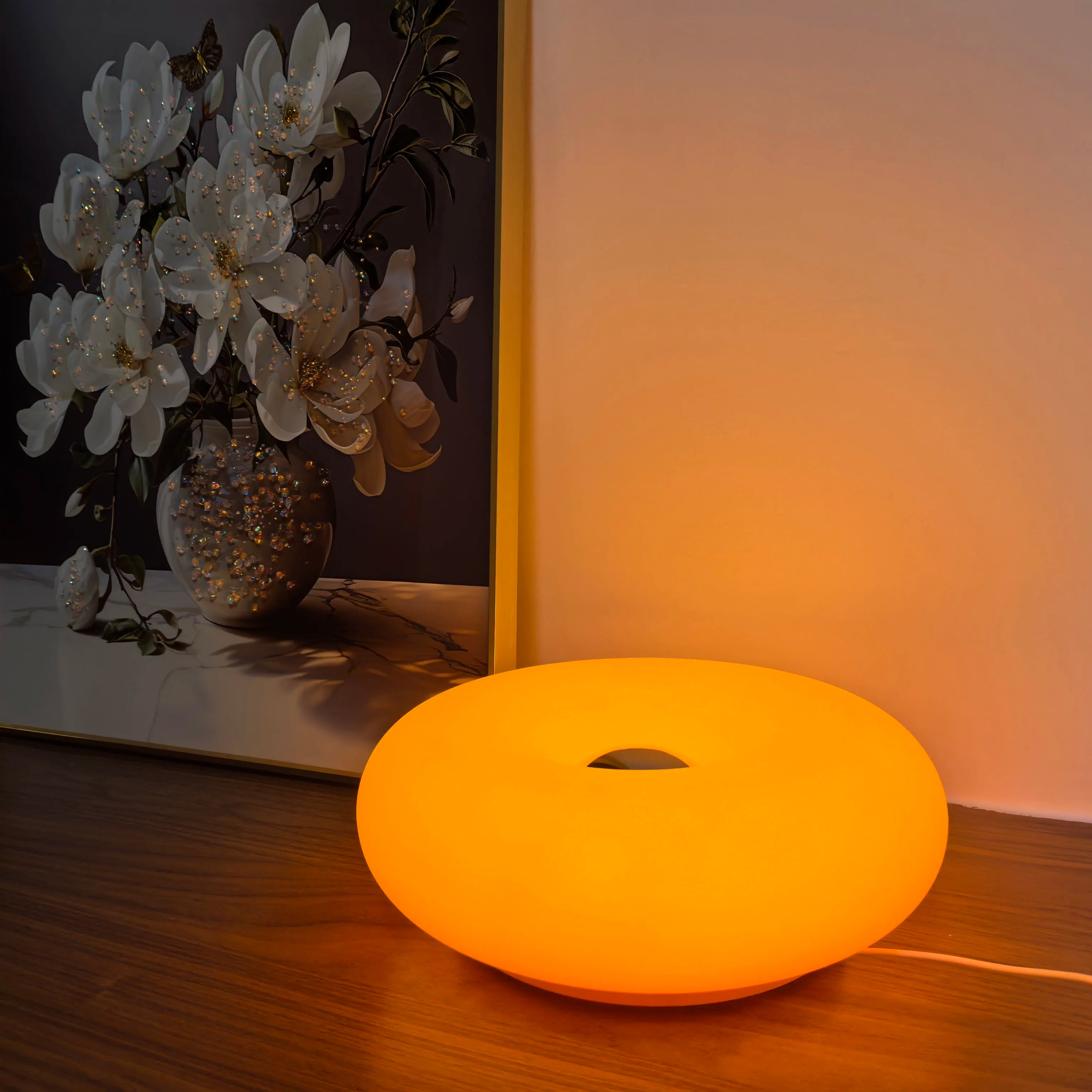 Aura Donut Glass-Style Bauhaus Table Lamp